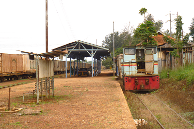 قطار أوغندي في محطة تورورو